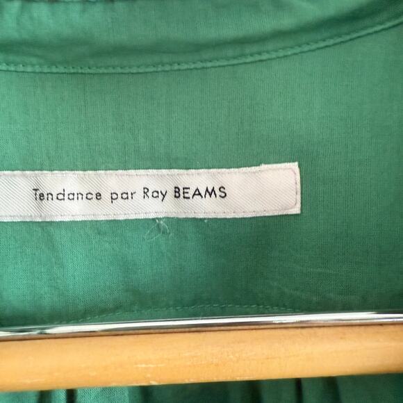 BEAMS | Tendance par Ray Beams Green cotton crochet trim Tie Neck Blouse Medium - Picture 5 of 9